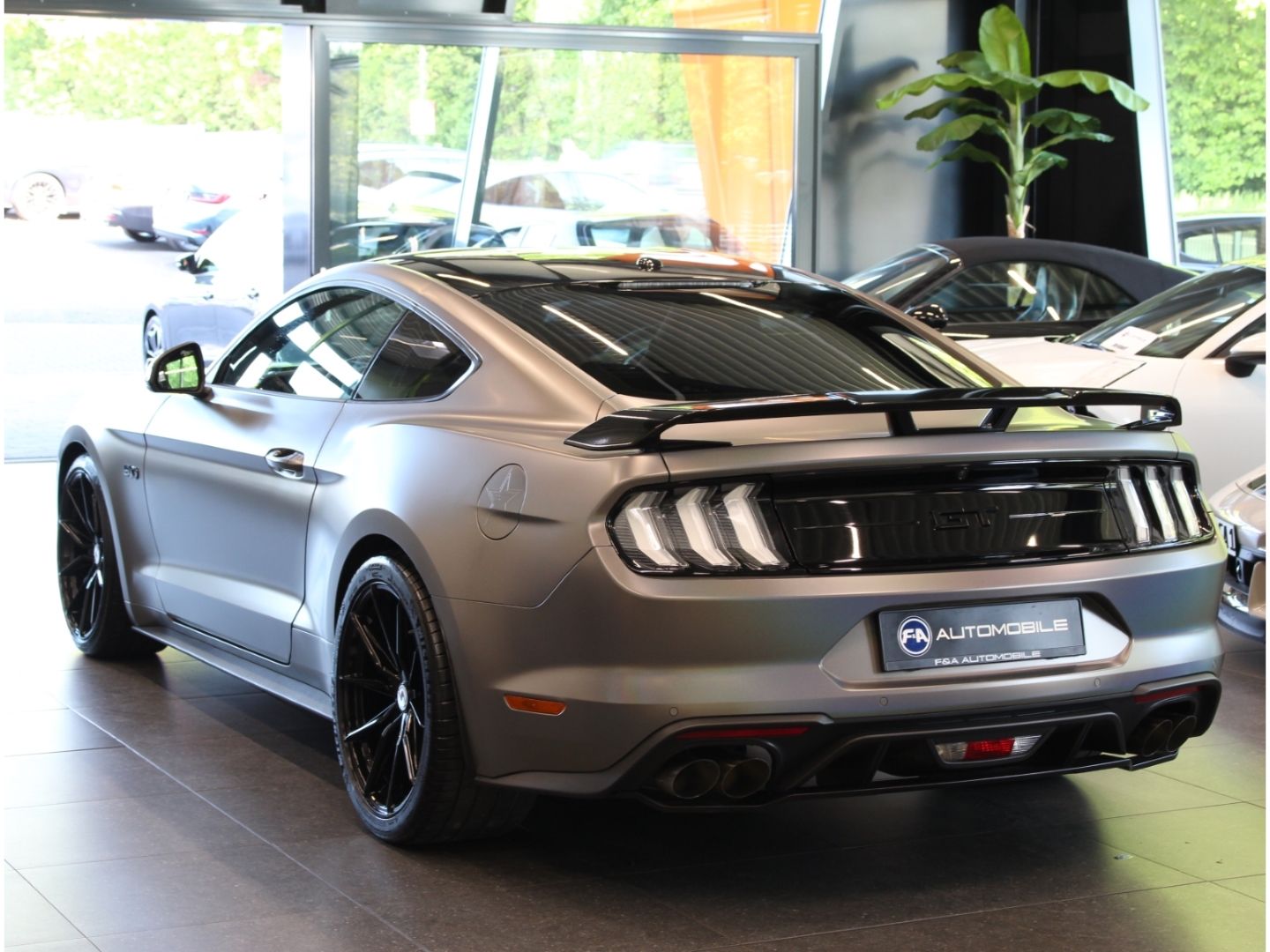 Fahrzeugabbildung Ford Mustang GT 5.0 Ti-VCT V8 50 Year Limited Edition