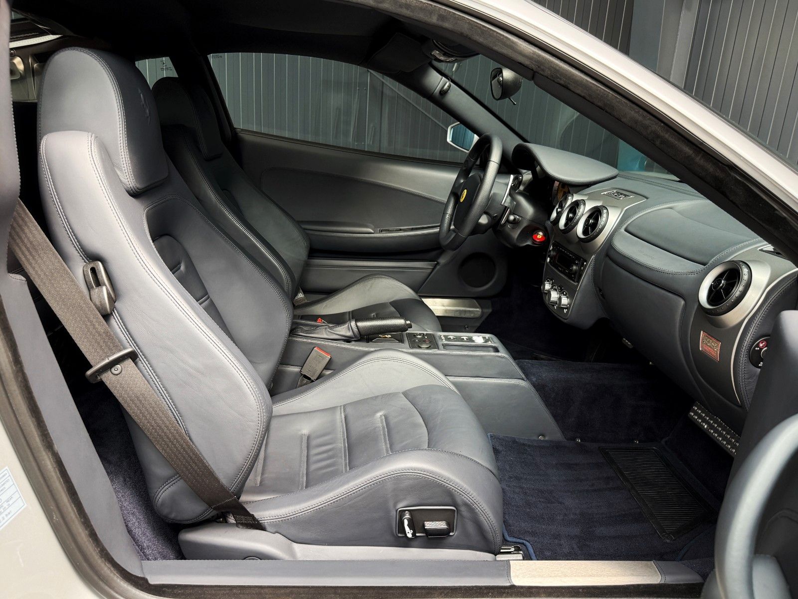 Fahrzeugabbildung Ferrari F430 F1 + Argento Nürburgring + Innen Blue Scuro