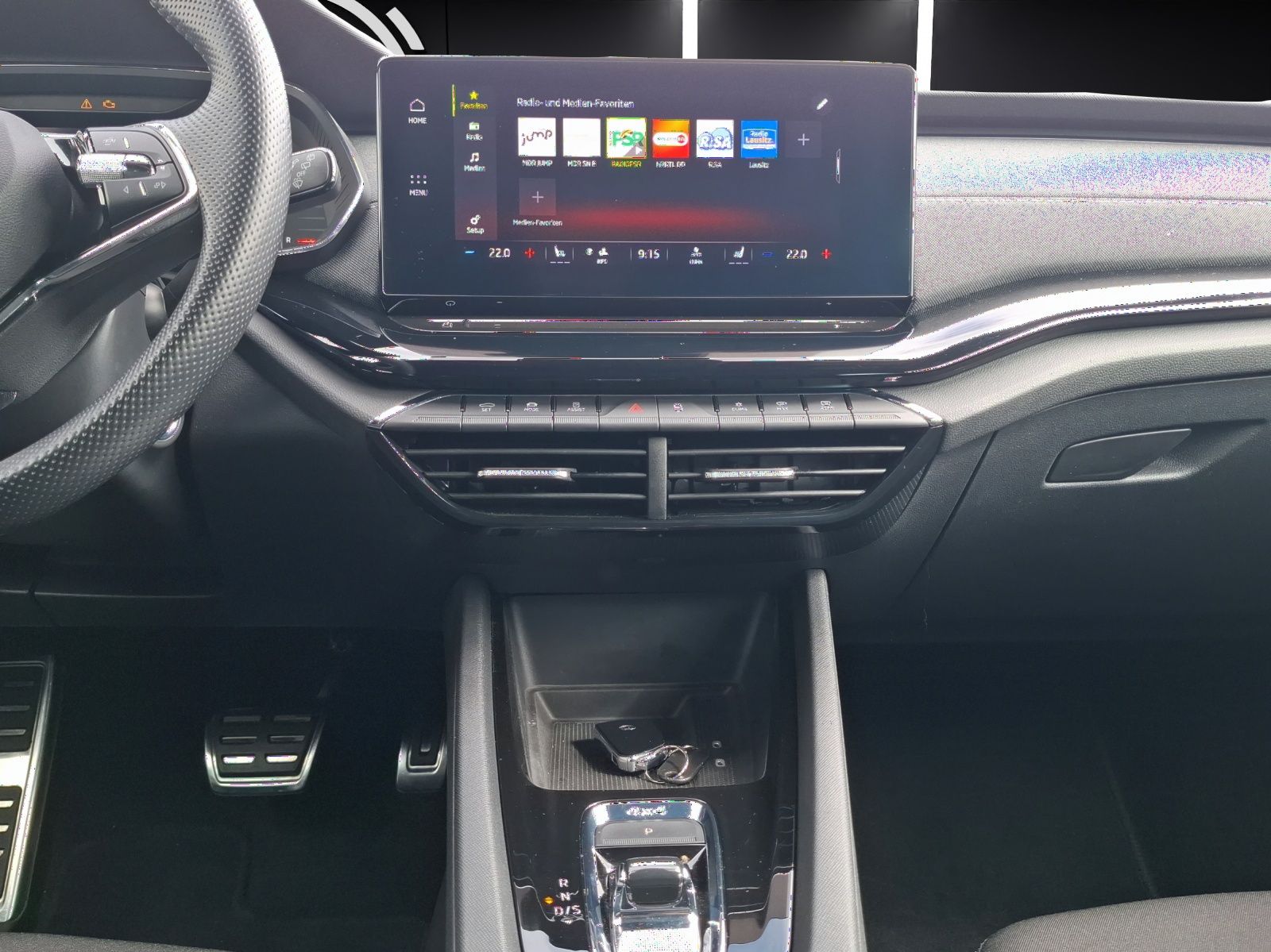 Fahrzeugabbildung SKODA Octavia Combi TSI Sportline  DSG 4x4 LED Pano GR