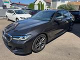 BMW 540i x M Sport Prof ACC HUD AHK Laser SHD 360° - BMW 540 mit Benzin-Antrieb: Limousine