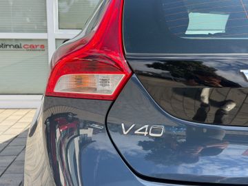 Volvo V40 Cross Country - 10
