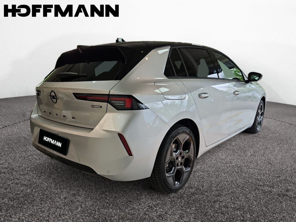 Fahrzeugabbildung Opel Astra Hybrid 107 kW Ultimate (L)