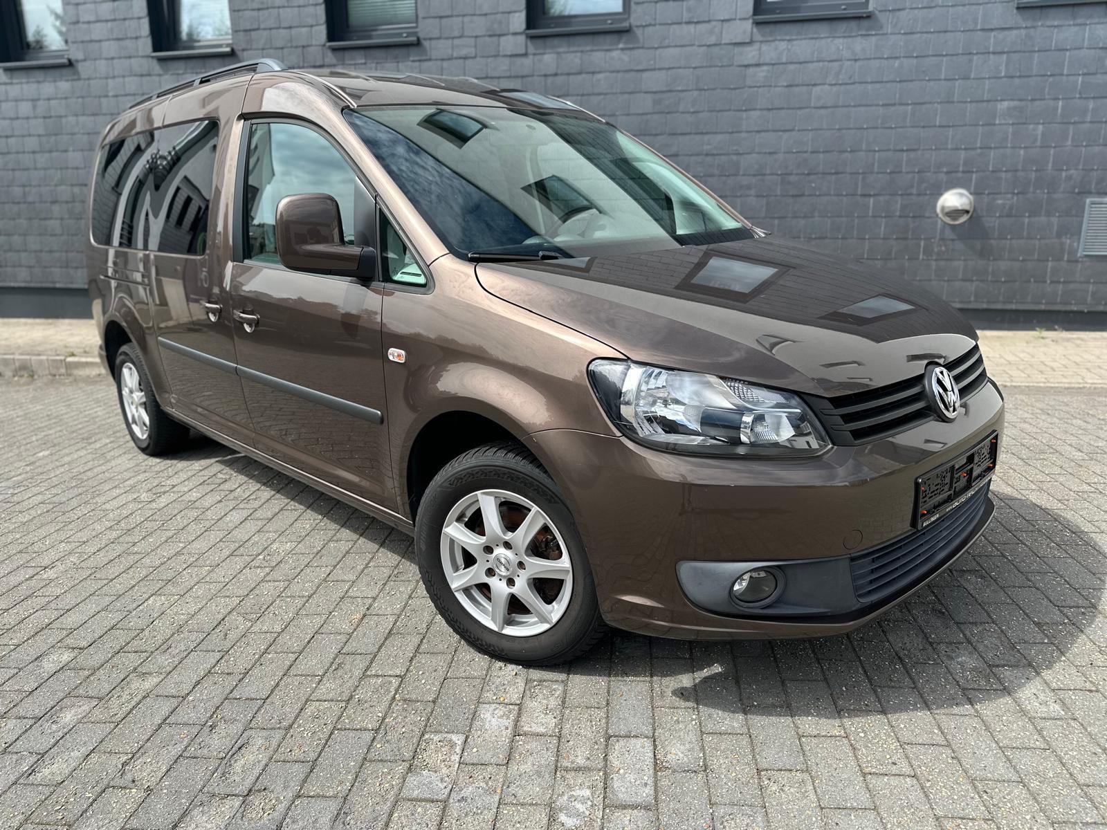 Volkswagen Caddy Maxi III ROLLSTUHL-UMBAU / DSG / Rampe