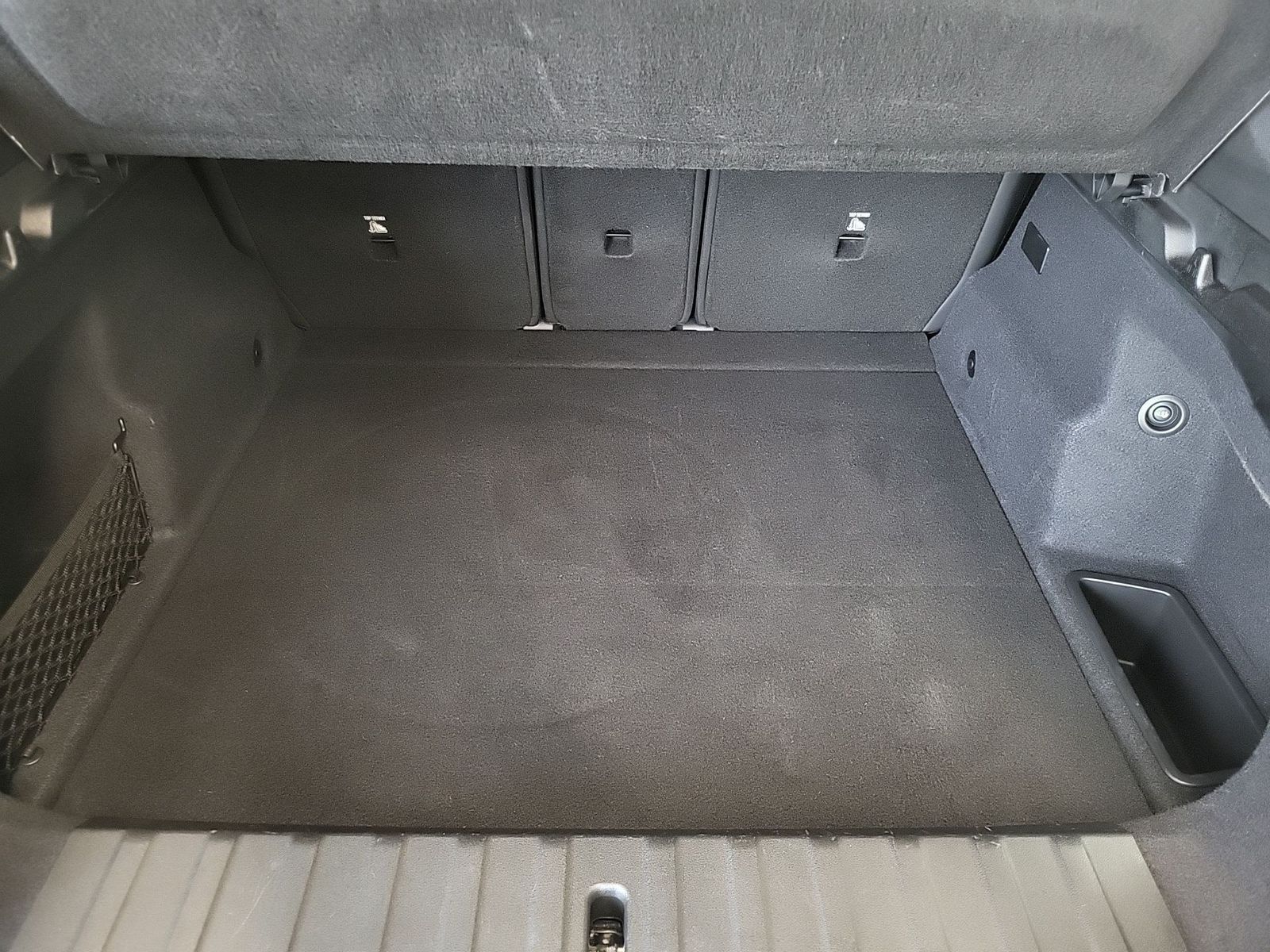 BMW iX2 - Bild 15