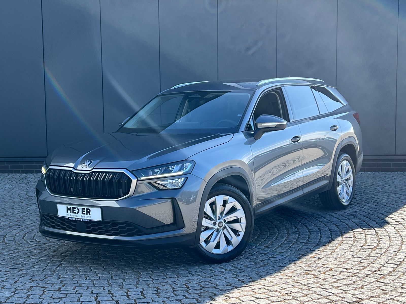 Fahrzeugabbildung SKODA Kodiaq Selection 2.0 TDI DSG 4x4 *AHK, 7-Sitzer,