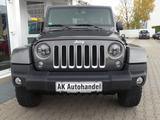 Jeep Wrangler Aut. Unlimited Sahara Dual-top Leder - Jeep: Sahara