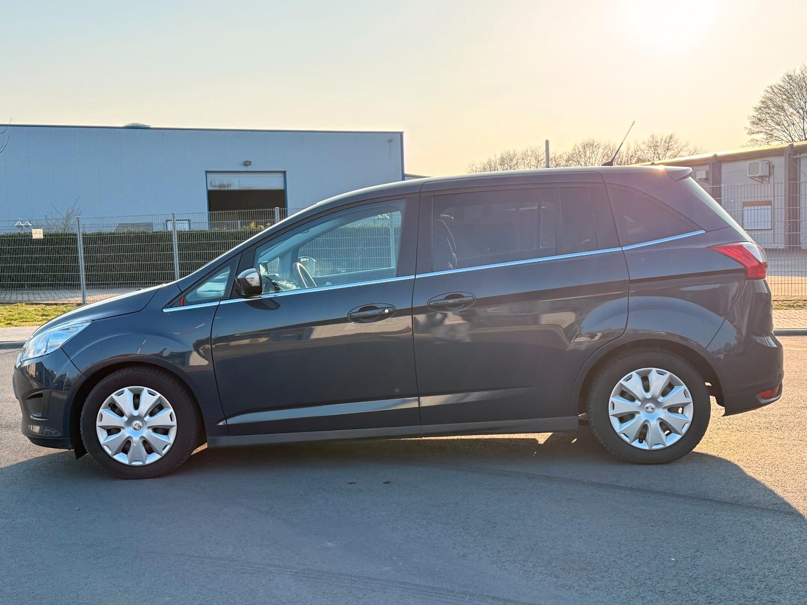Ford Grand C-MAX 2012 — фото 5