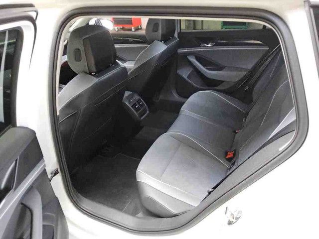 Volkswagen Passat Variant - Bild 10