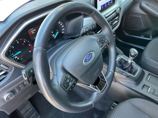 Fahrzeugabbildung Ford Kuga 1.5 EcoBlue Titanium Navi, Sitzheizung, Ein