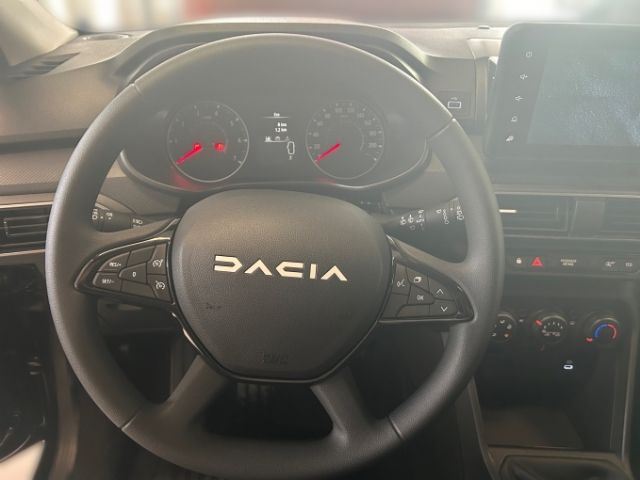 Fahrzeugabbildung Dacia Sandero Essential TCe 90 Klimaanlage LED Fahrerp