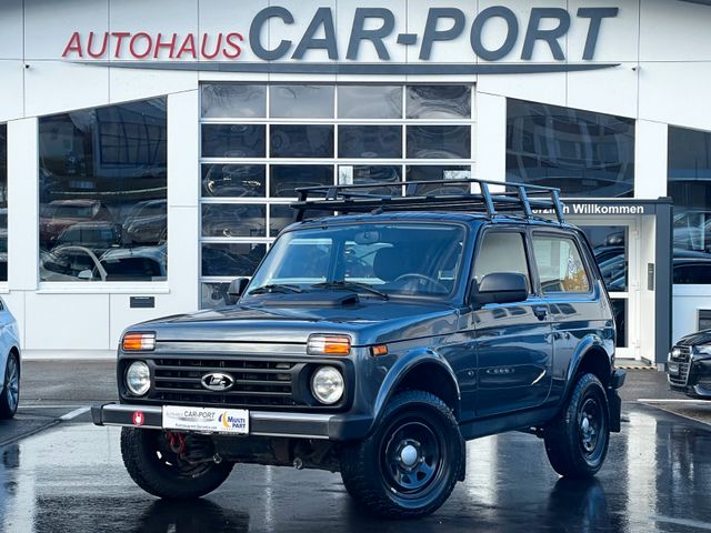 Lada Niva 4x4 *SHZ | DACHTRÄGER | AHK | UVM ...