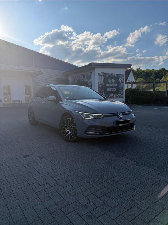 Image of Volkswagen Golf