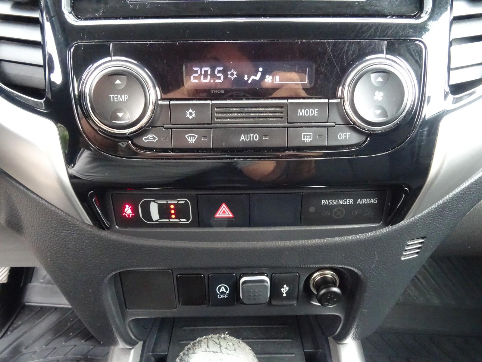 Mitsubishi L200 Plus Doppelkabine 4WD KLIMAUT. KAMERA AHK