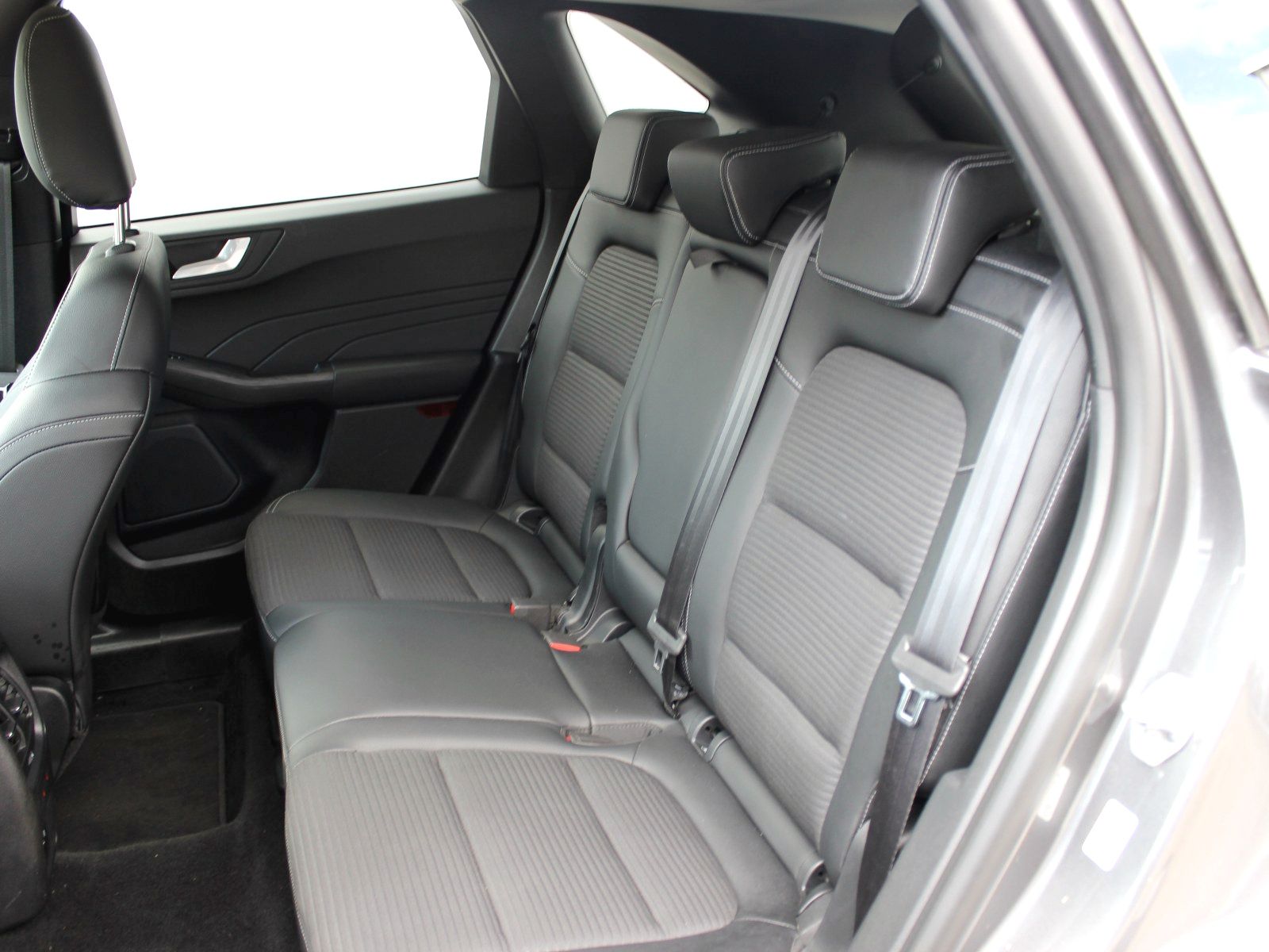 Fahrzeugabbildung Ford Kuga Titanium X 2,0 EcoBlue Start/Stopp
