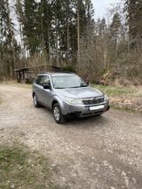 Subaru Forester 2.0 AWD SH5 - Subaru Forester: 2.5
