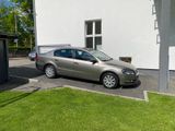 Volkswagen Passat 1.4 TSI Trendline 79 Tsd Klimaauto - Volkswagen Passat mit Benzin-Antrieb: Limousine, 1.4