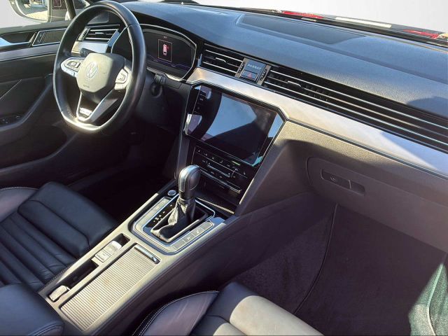 PASSAT VARIANT 2.0 TDI 4MOTION AZV+360+IQ.LIGHT