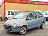 Renault Twingo 1.1 Faltdach-Cabrio-Feeling,Öl+TÜV+AU-NEU - Renault Twingo aus 2003 mit Benzin-Antrieb: Kleinwagen