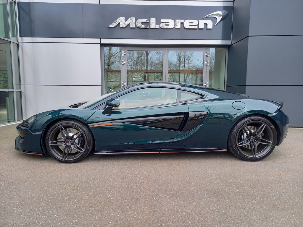 McLaren 570GT