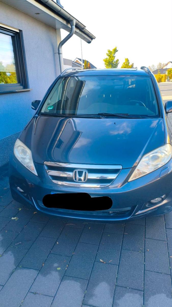 Honda FR-V