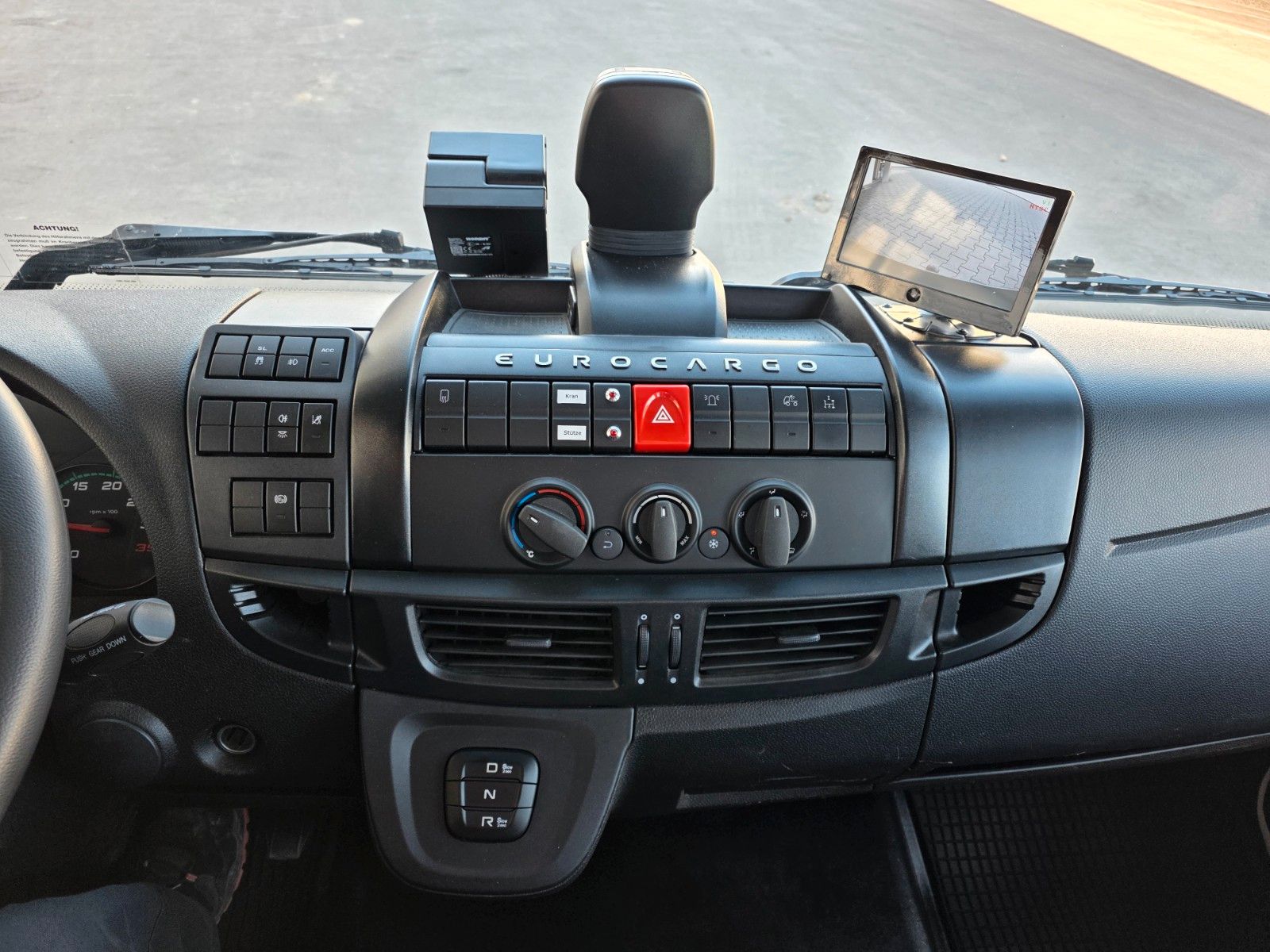 Fahrzeugabbildung Iveco Eurocargo ML80E22/P Palfinger PK 7.501 Funk 2AHK