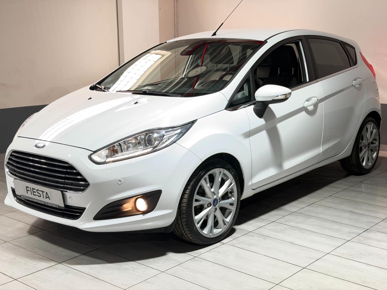 Ford Fiesta Titanium Automatik Navi Einparkhilfe