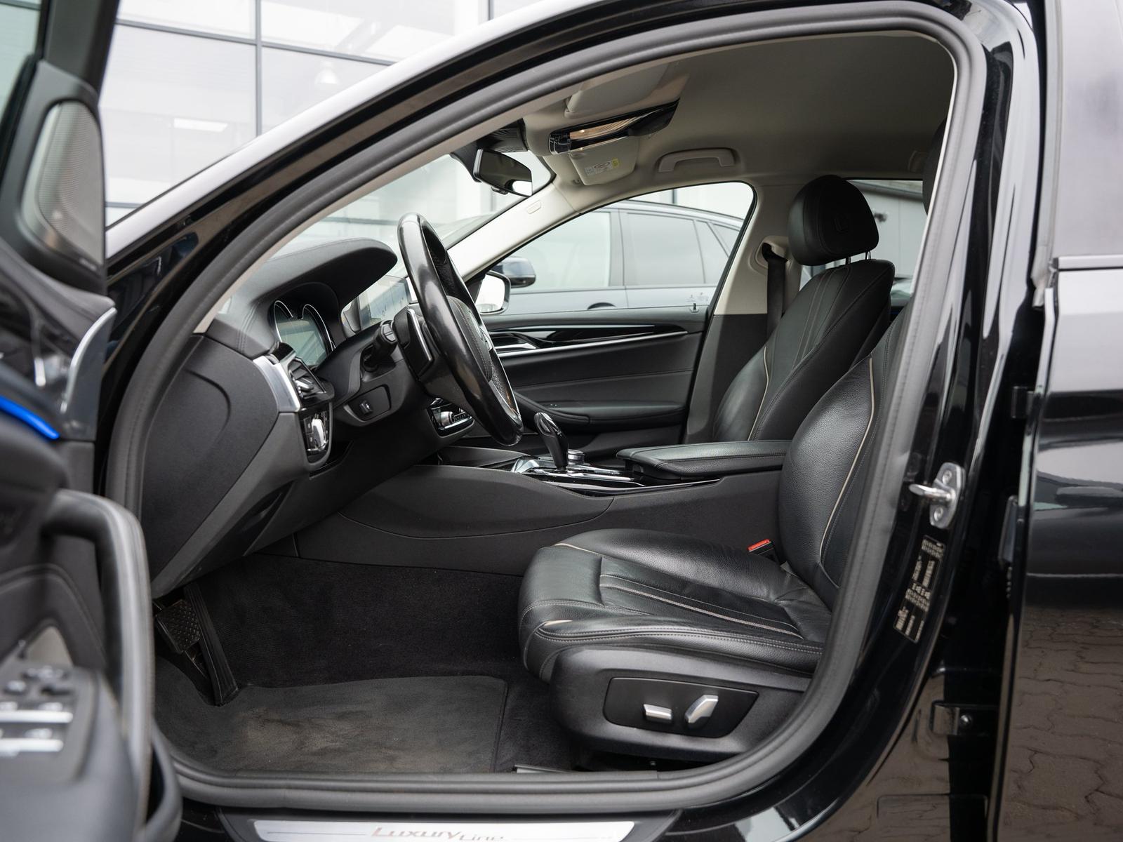 BMW 530d Touring Luxury Line