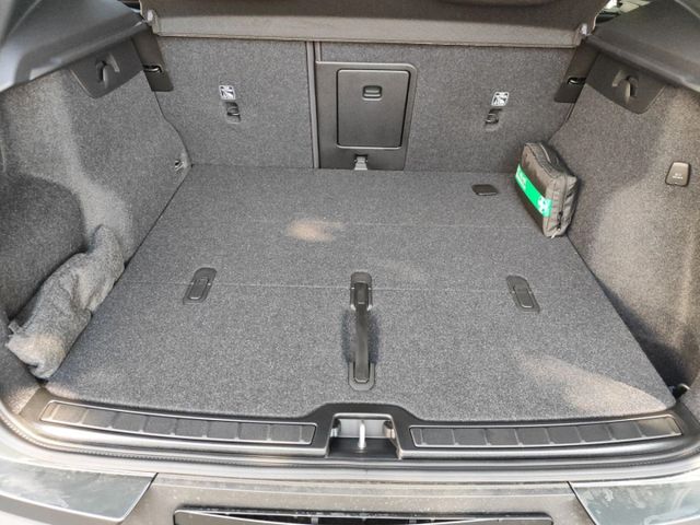 VOLVO XC 40 (Bild 10 von Array)