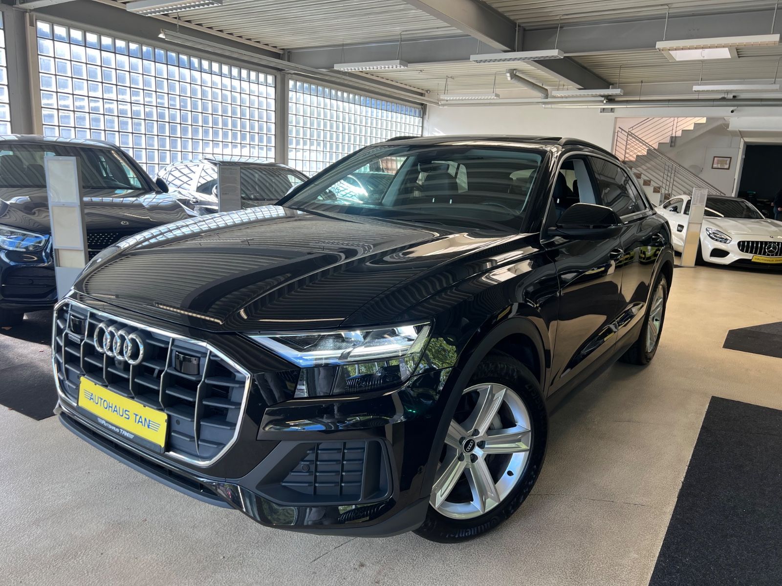 Fahrzeugabbildung Audi Q8 50 TDI quattro * PANO * 4x SITZHEIZUNG * 360