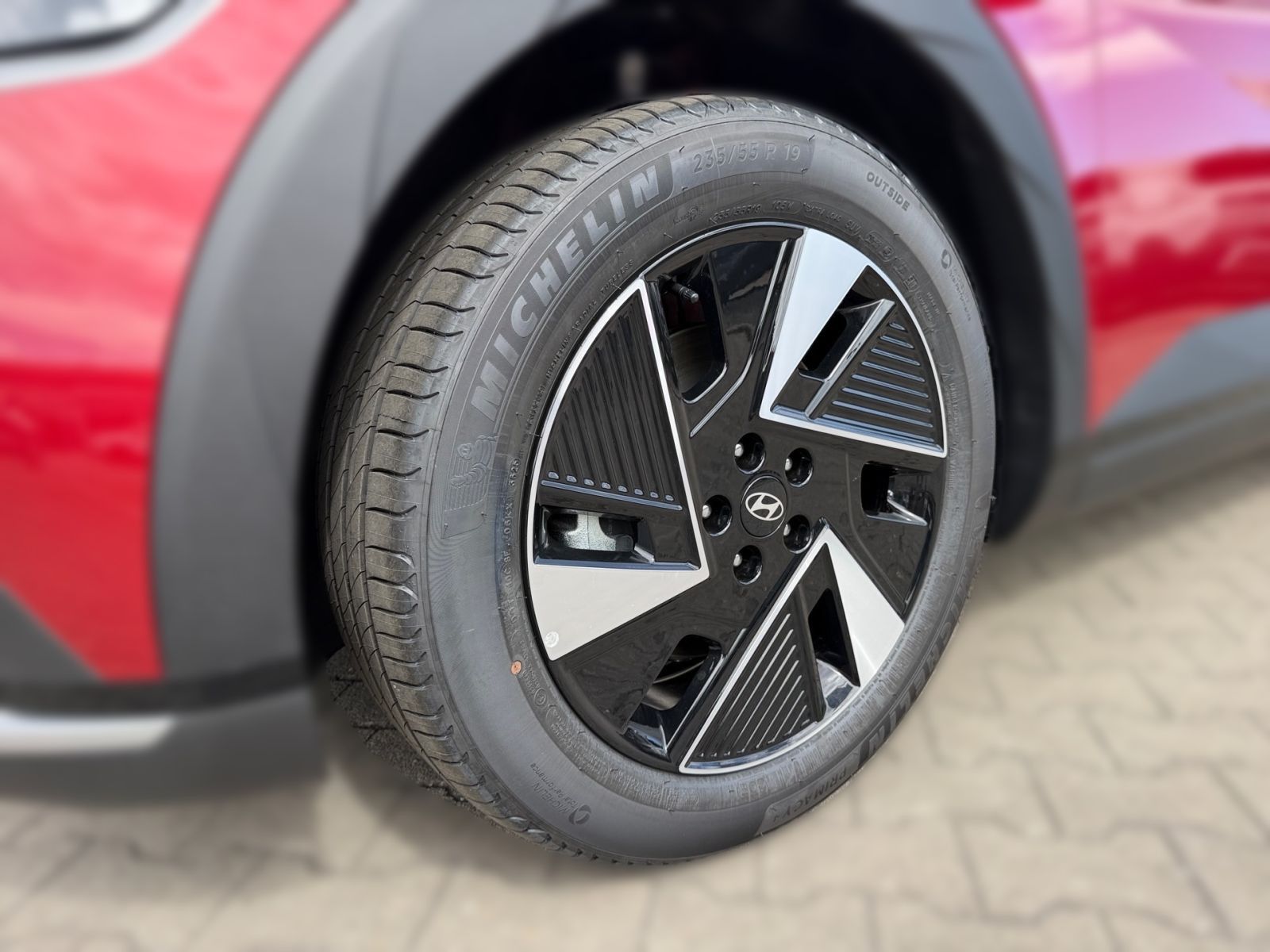 Fahrzeugabbildung Hyundai IONIQ 5 Elektro 63 kWh Wärmepumpe