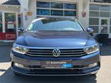 Volkswagen Passat Lim. Highline SHZ/AHK/Navi/Massage/R-Line - gebrauchte Volkswagen Passat aus dem Jahr 2015