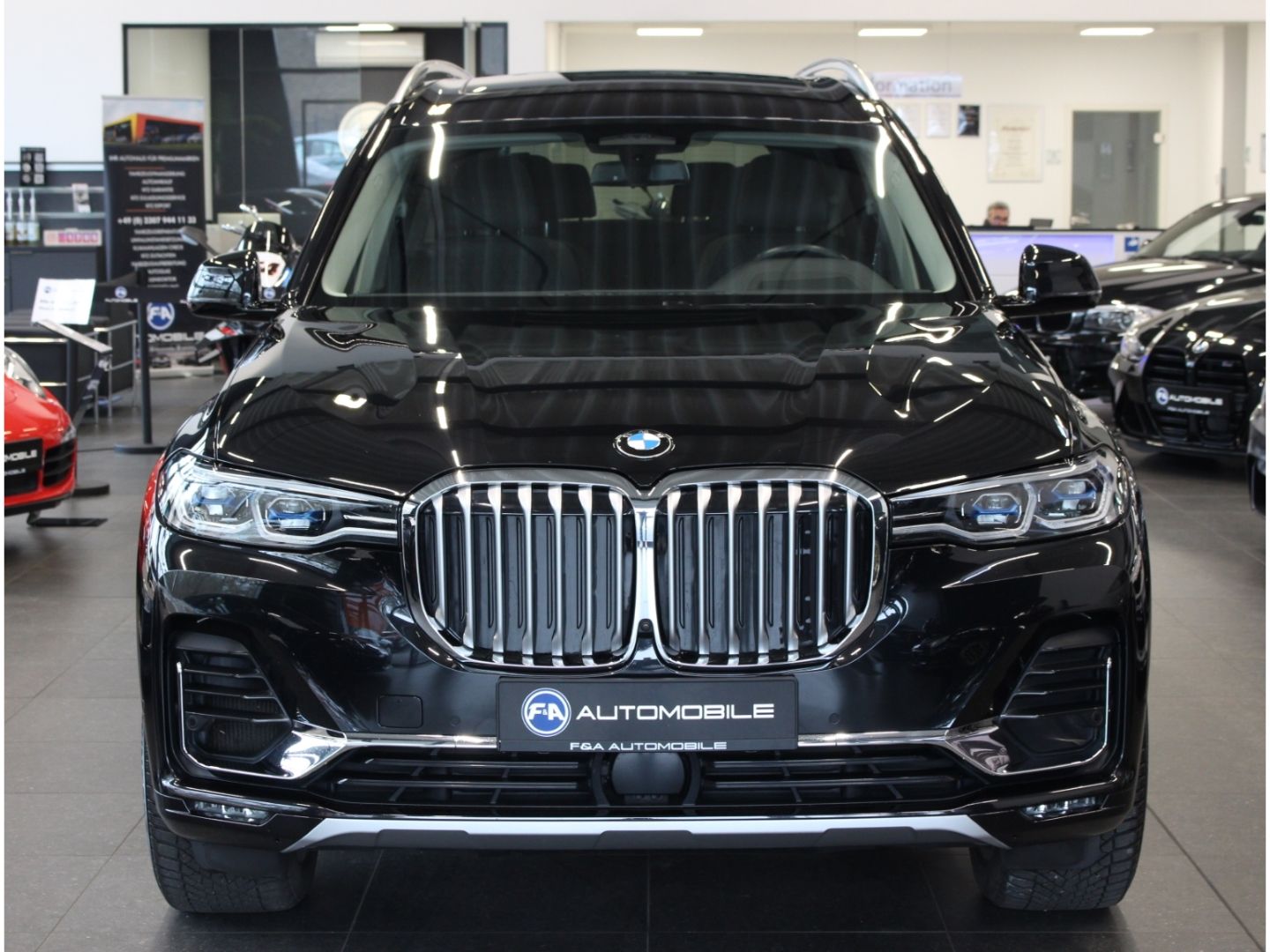 Fahrzeugabbildung BMW X7 xDrive 40 d Design Pure Excellence*Skylounge