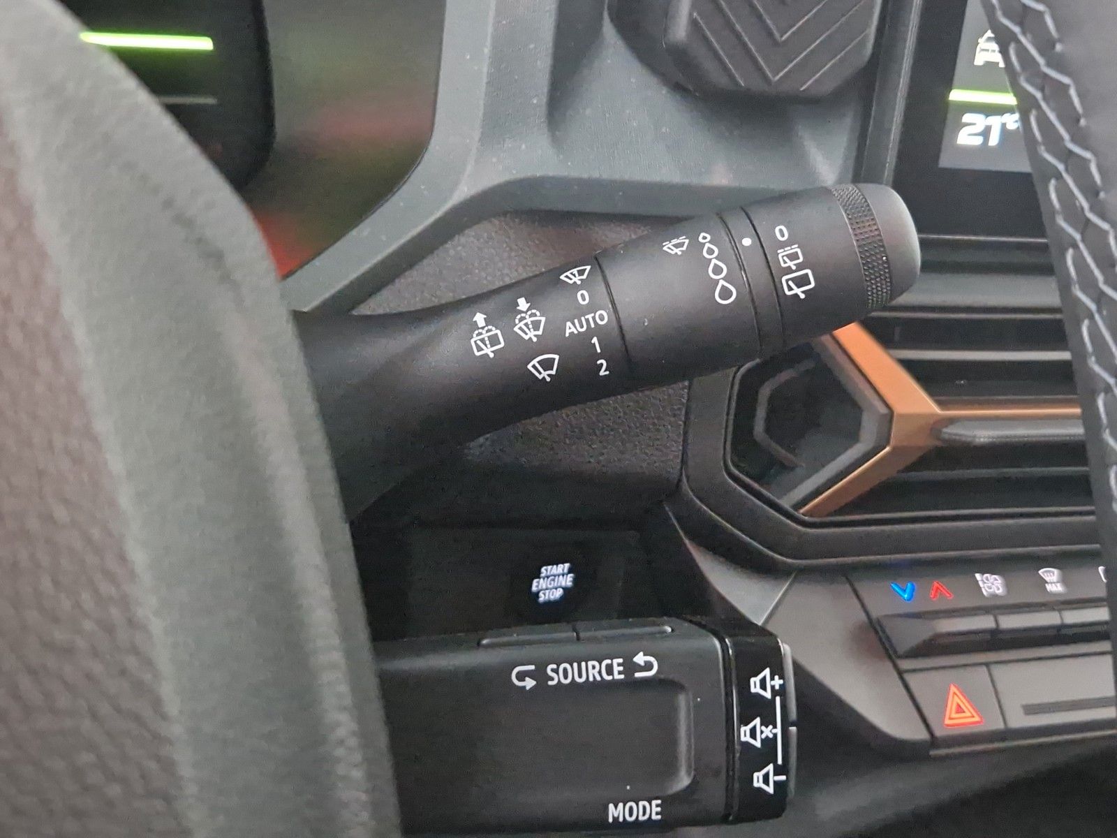 DACIA Duster  Extreme Hybrid 155 Winter-Plus – Bild 29