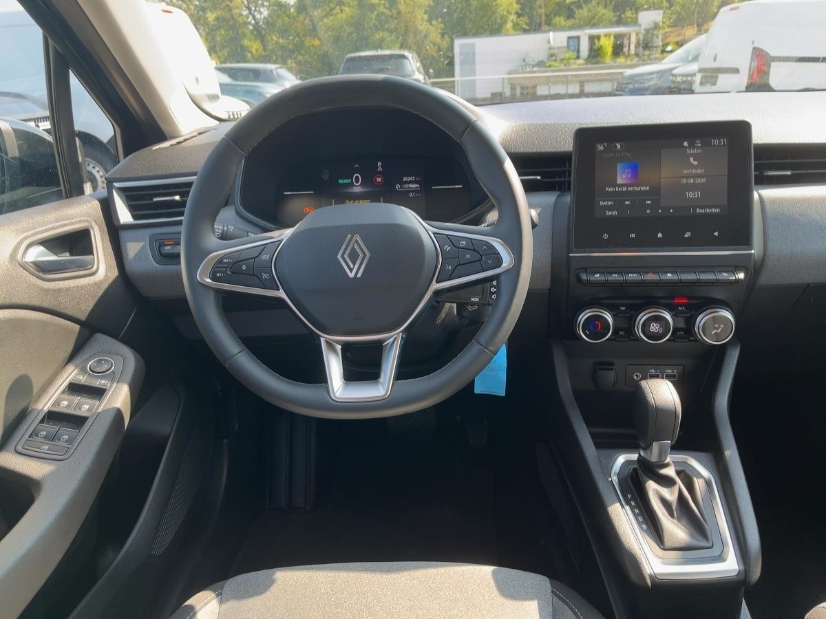 Fahrzeugabbildung Renault Clio Evolution Full Hybrid 145 SHZ - mit KI generiert/bearbeitet