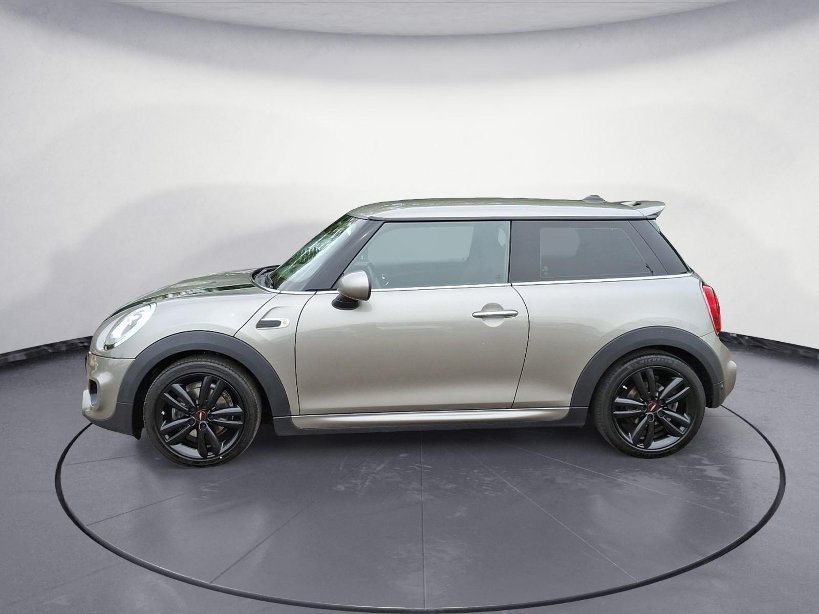 MINI Cooper D JCW KIT Sportsitz Navi LED Sitzheizung 