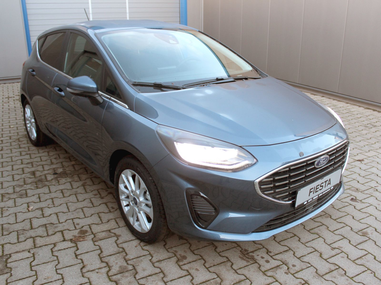 Fahrzeugabbildung Ford Fiesta Titanium