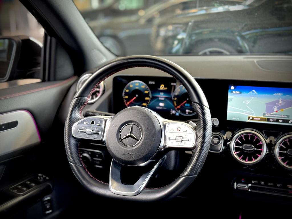 Mercedes-Benz GLA 250