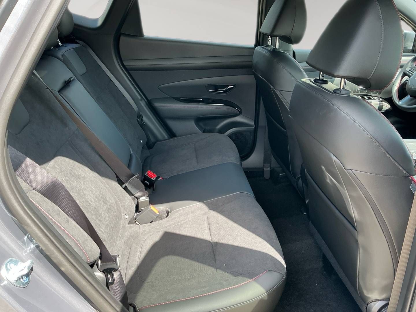 Fahrzeugabbildung Hyundai TUCSON (MY27) 1.6 T-GDI (150 PS) 7-DCT N Line