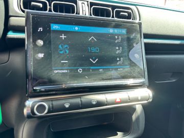 Citroën C3 PureTech 110 Stop&Start SHINE PACK