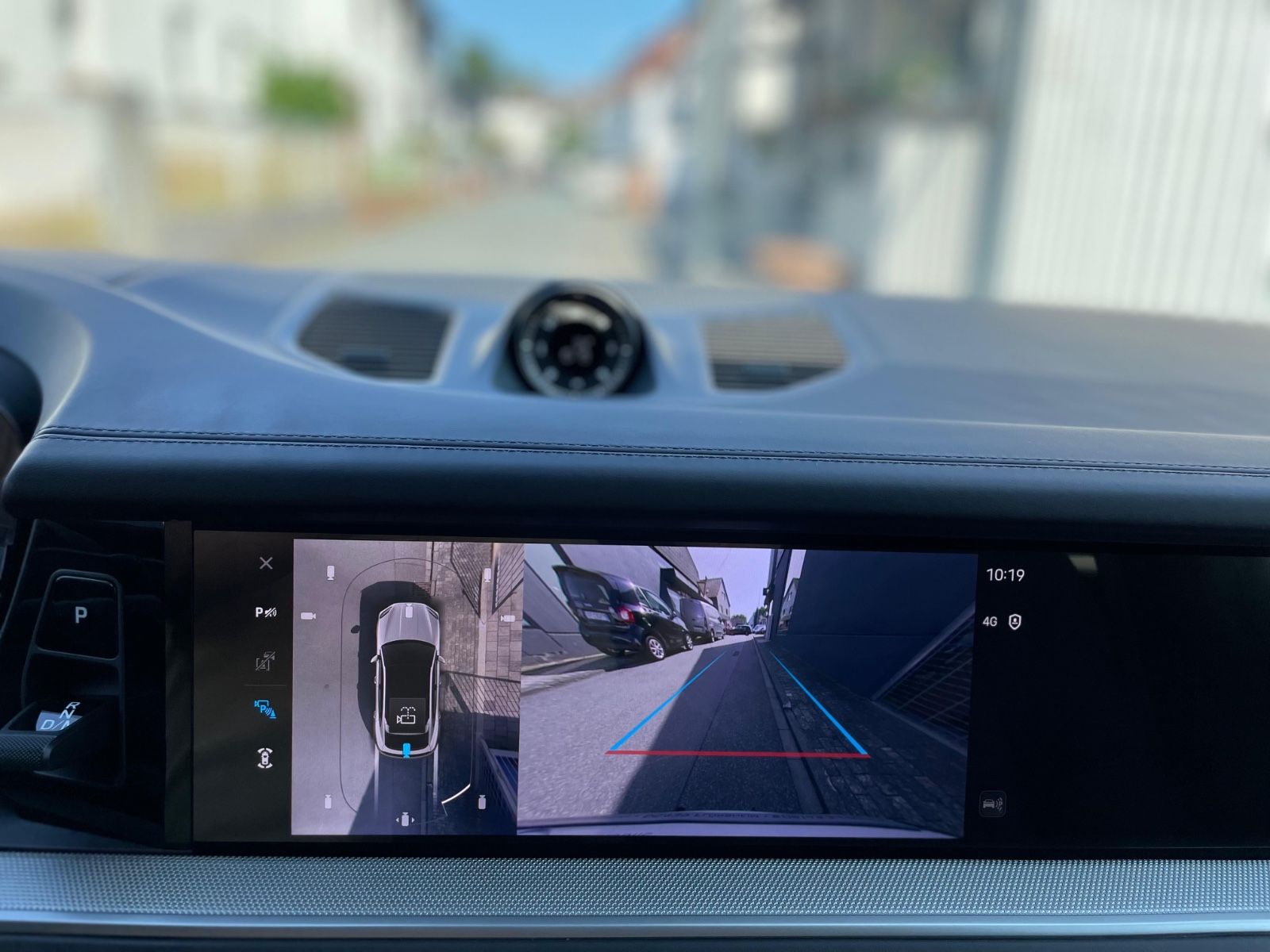 Fahrzeugabbildung Porsche Cayenne E-Hybrid Coupé |ACC|360°|SportDesign|22"