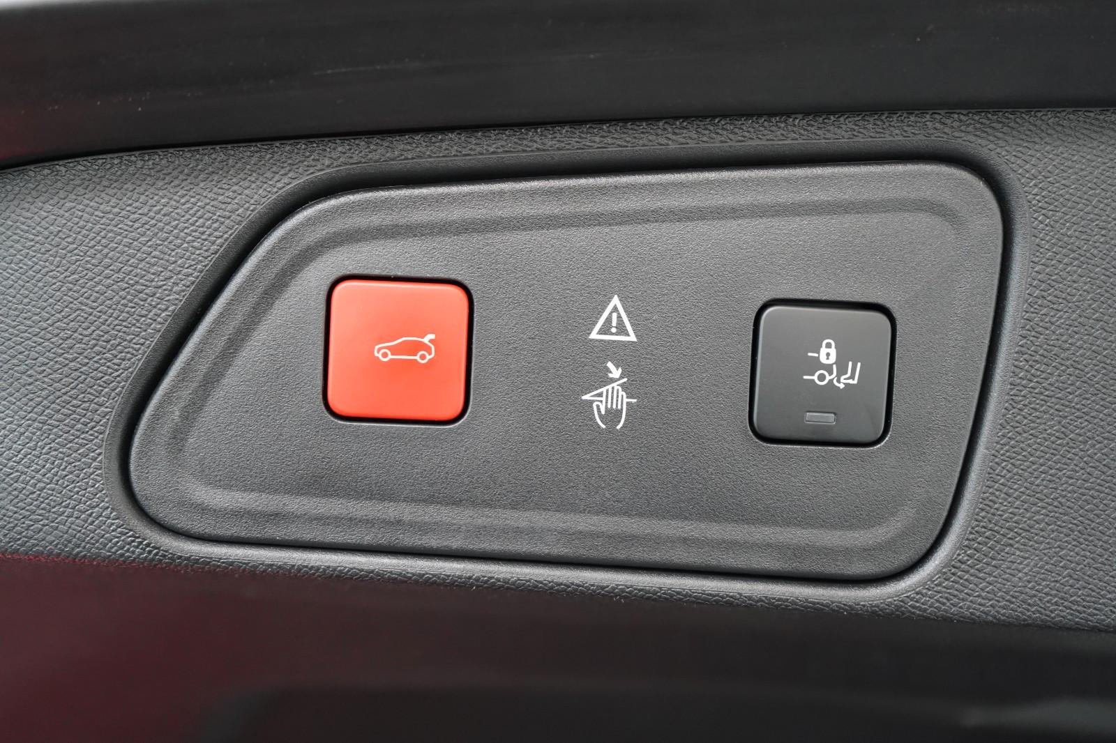 Peugeot 3008 Allure*Automatik*2.Hand*Kamera*Navi*