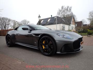 2019 Aston Martin DBS — фото 3