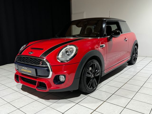 MINI Cooper S John Cooper Works *NAVI*LED*PDC*SITZHZ*