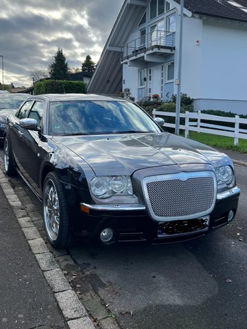 Chrysler 300C 3.0 CRD Autom. -