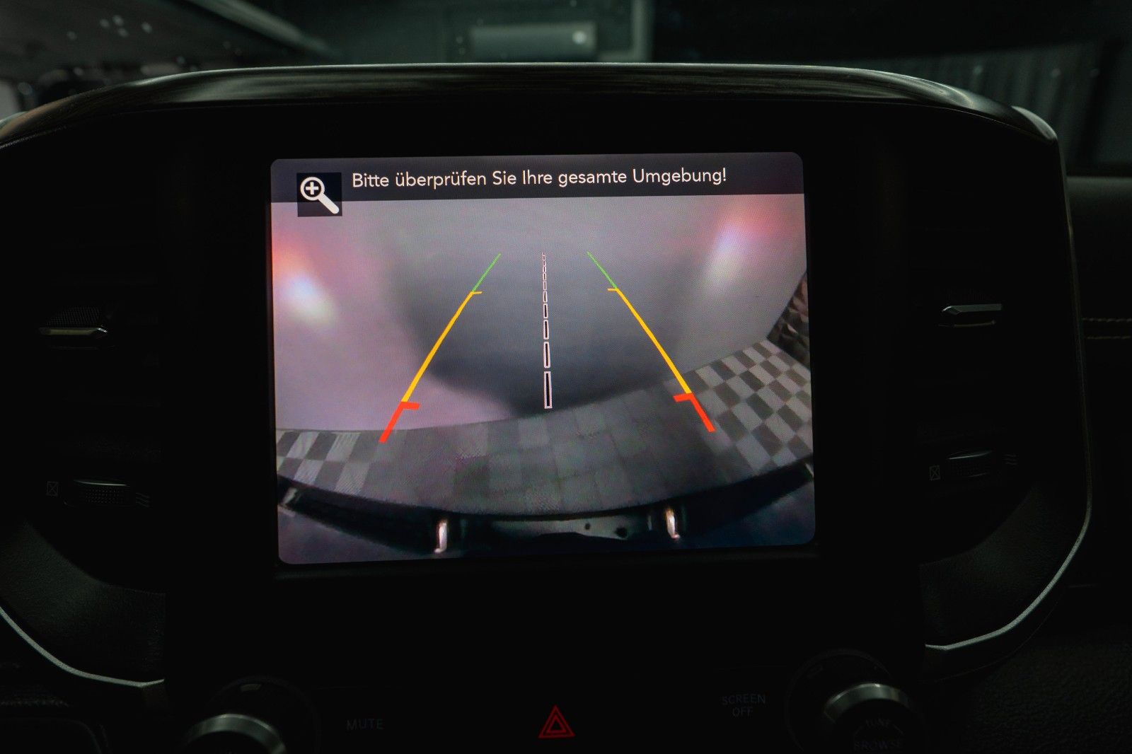 Fahrzeugabbildung Dodge RAM 5.7 V8 HEMI 4x4 NIGHT-Edition LARAMIE *LED*