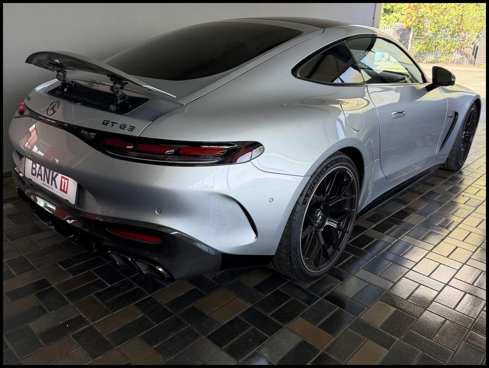 Mercedes-Benz AMG GT 63 4M+ PREMIUM+SITZ-KLIMA+PANO+NIGHT+CARB