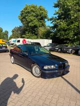 BMW Bmw 3er E36 318i - BMW aus 1997: 3er