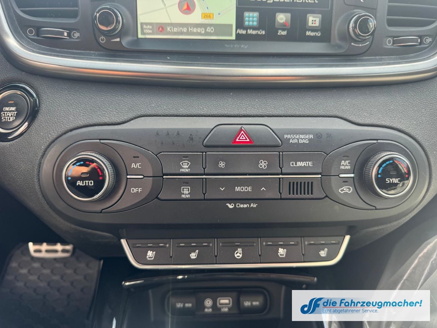 Fahrzeugabbildung Kia Sorento Platinum Edition 4WD 7-Sitzer *MOTORSCHA