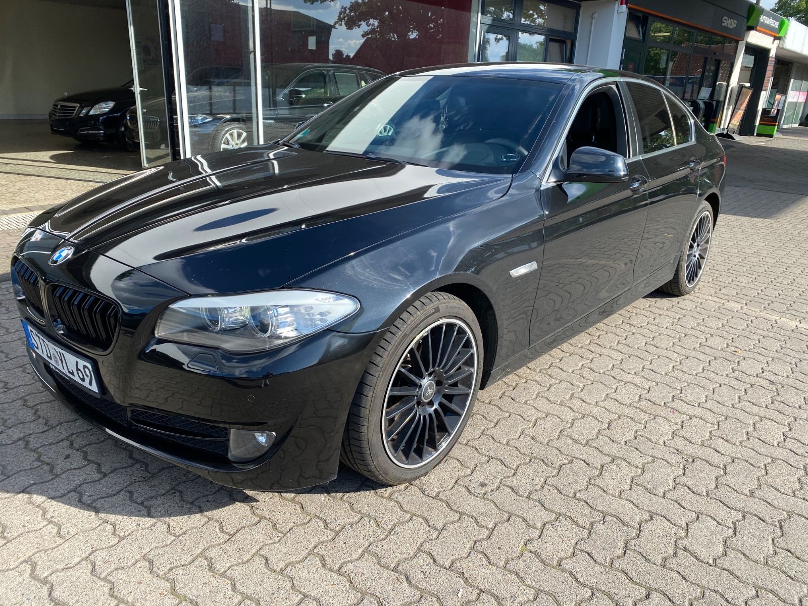 BMW 525 - 1