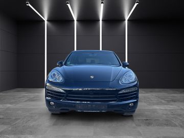 Porsche Cayenne - 4